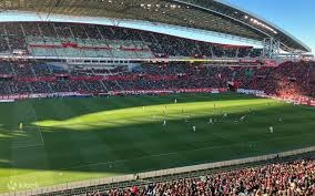 博弈论进阶：解析“重复博弈中的信誉机制”如何影响线下牌局的合作关系。（博弈论深度解读：重复博弈的声誉机制如何塑造线下牌桌的合作动态）