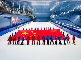 替补球员首秀即得分，成为焦点