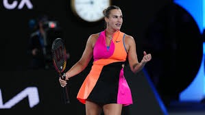 巴里·邦兹在海盗队的最后一年带队杀入季后赛，展现领袖气质